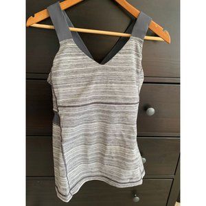 Lululemon workout top